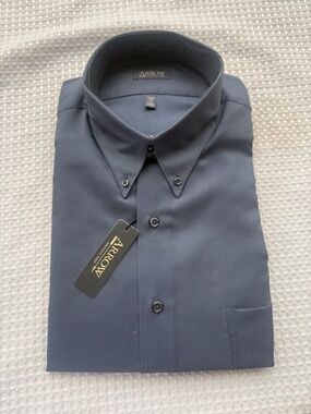 Arrow Men's Dark Navy Button-Down Dress Shirt
